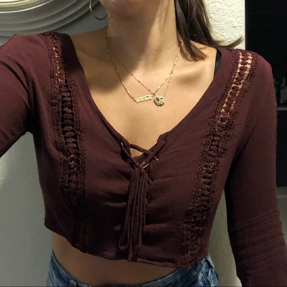 Cropped flare sleeve mulberry/wine top - Picture 3 of 4